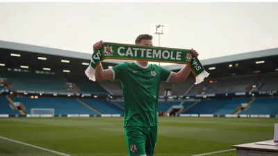 Cattermole urges patience on loans as rivals eye Gateshead